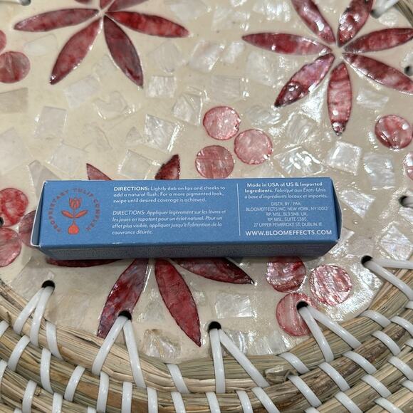 Bloomeffects tulip tints lip & cheek balm crispa coral full size New - Picture 5 of 5